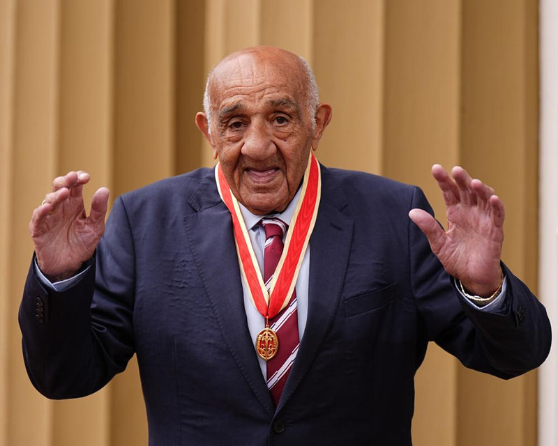 Sir Billy Boston, Rugby League Legend and First Knighted Player, Dies