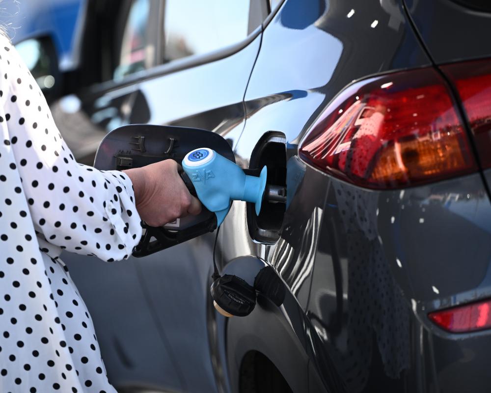 Australian Households Face Potential Interest Rate Hike and