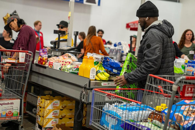 US Voters Say Economy Is Getting Worse Ahead of Midterms