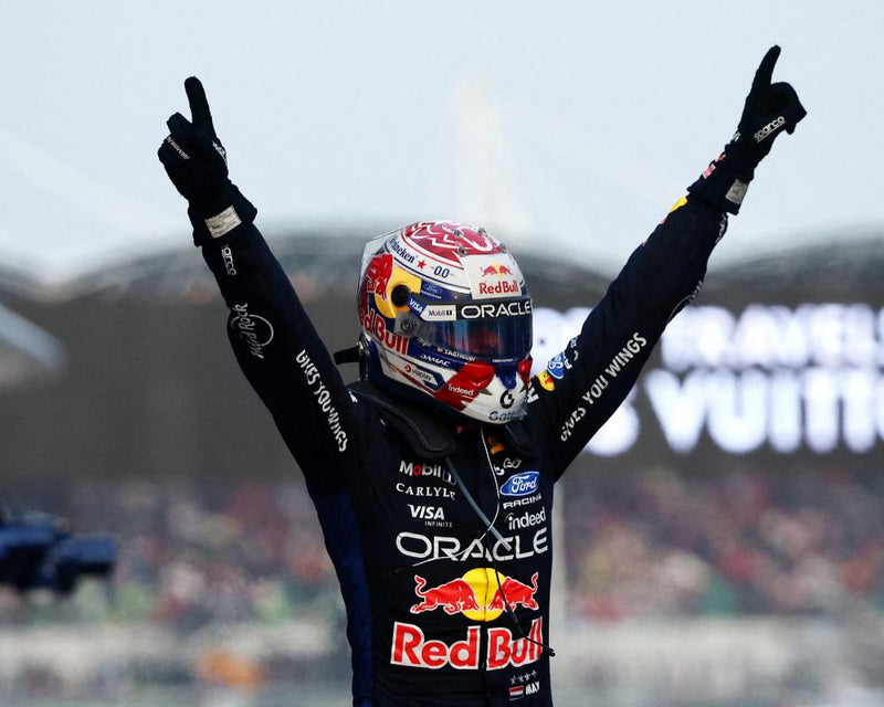 Max Verstappen Wins Chaotic F1 Bahrain GP in Malaysia