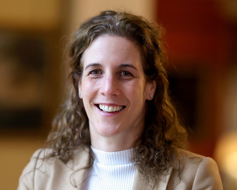 ADHD Clinic Regulation Conflict: Civil Servant Ties Spark Ethics