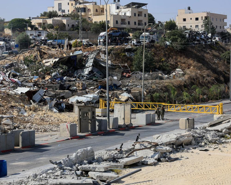 Israeli Soldiers Raze Hebron Neighborhood, Displacing 1,500