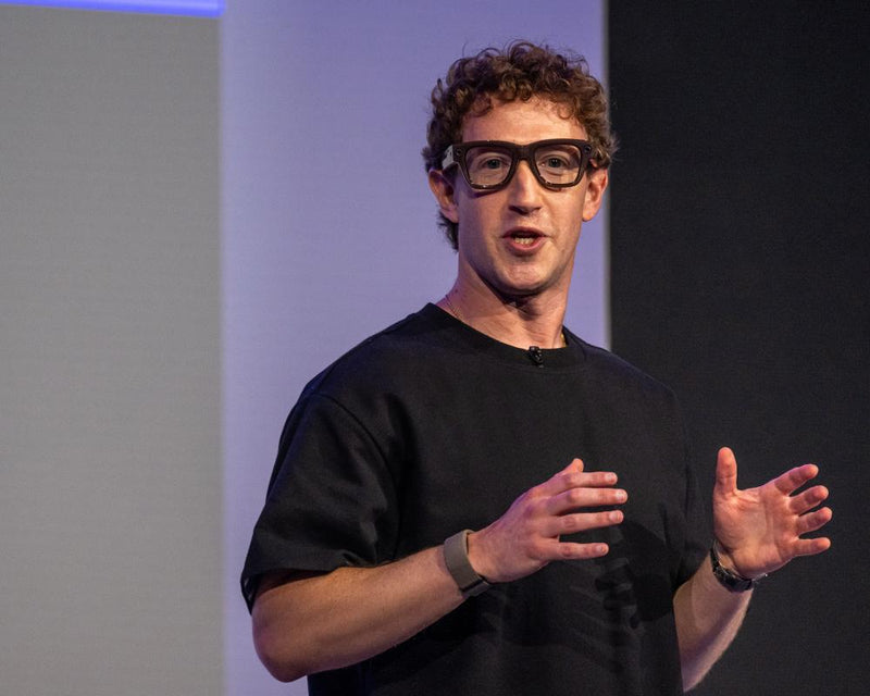 Smart Glasses Face Blurring Mandate: Australia's Safety Call