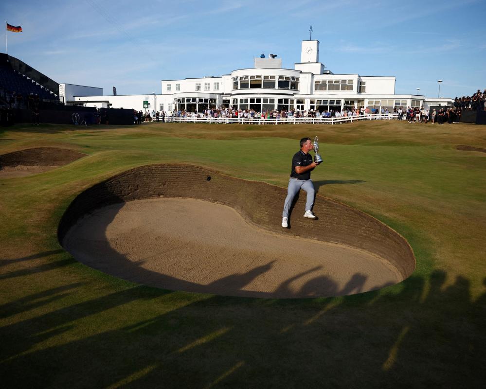 Apple TV Eyes Open Championship US Broadcast Rights in Sports Push