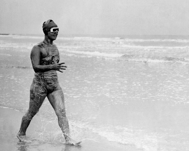 Gertrude Ederle First Woman to Swim English Channel: Historic
