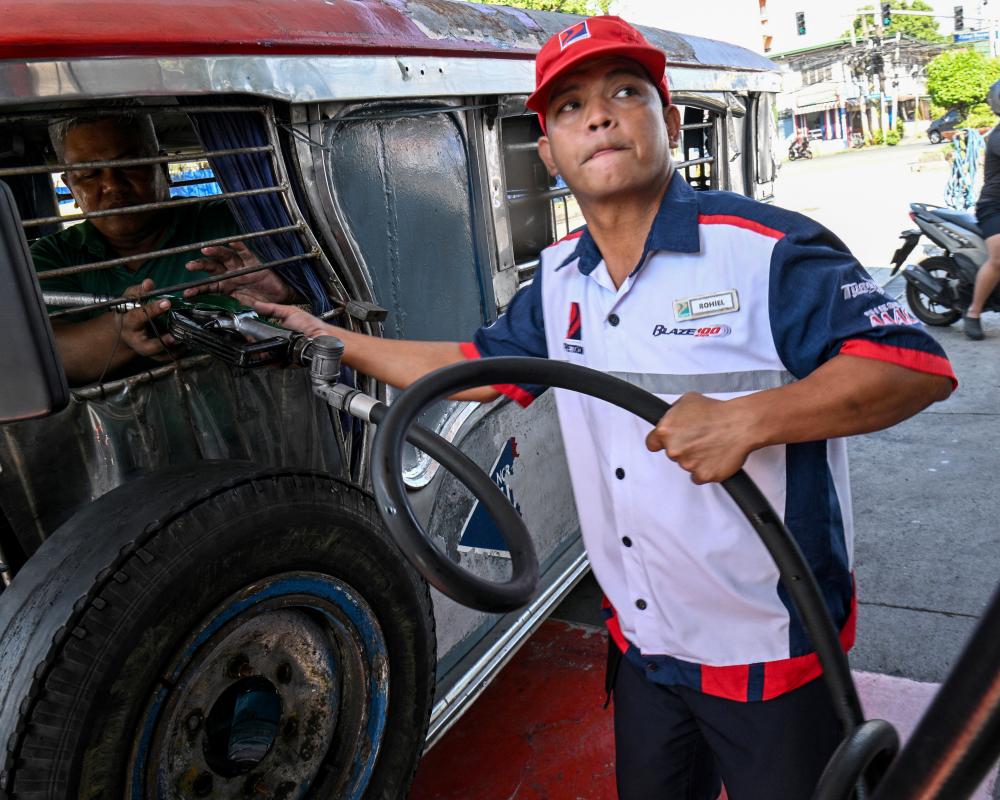 Asia Energy Crisis Deepens as Red Sea Oil Blockade Worsens