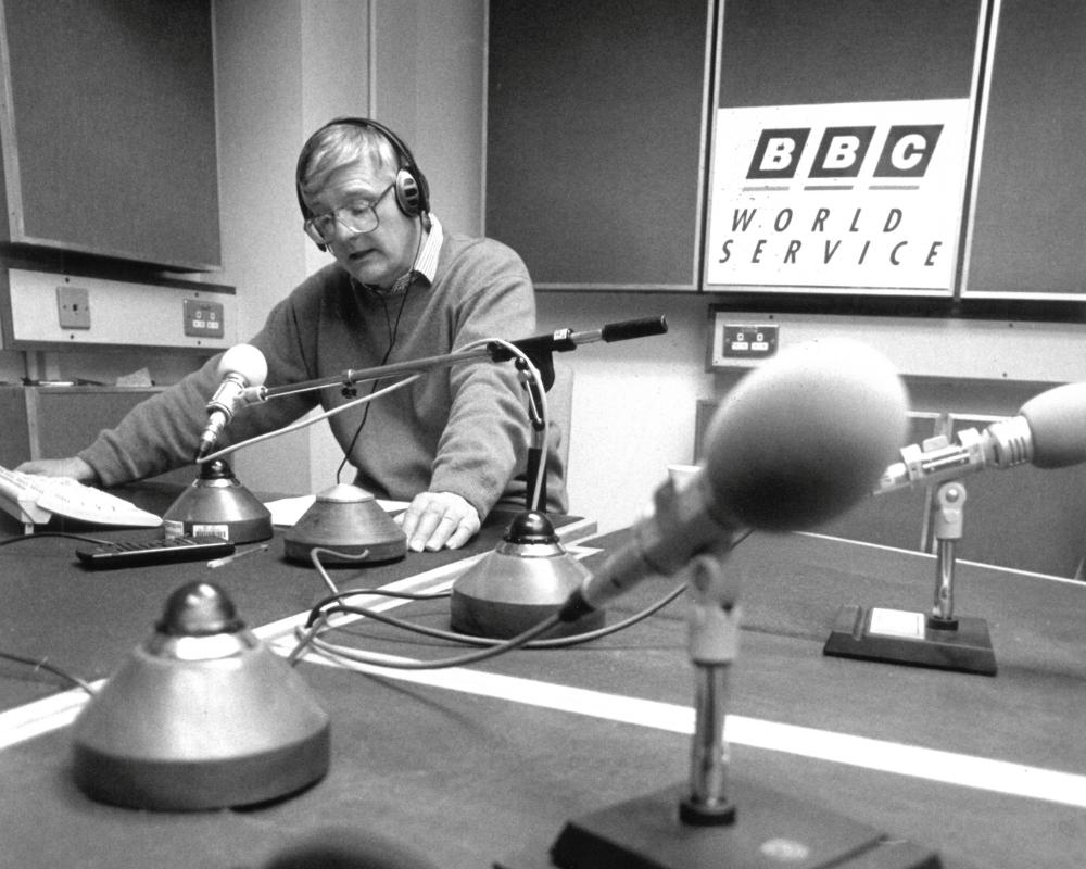 Oliver Scott Obituary: BBC Radio Presenter Dies at 81