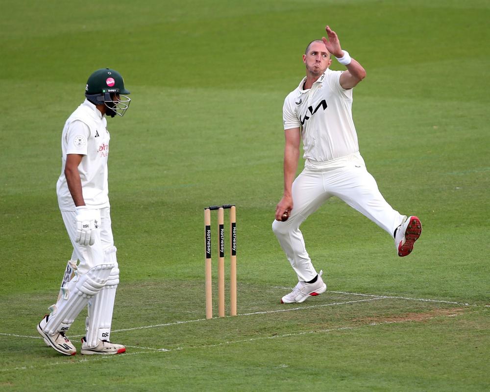 County Cricket Live: Surrey vs Nottinghamshire