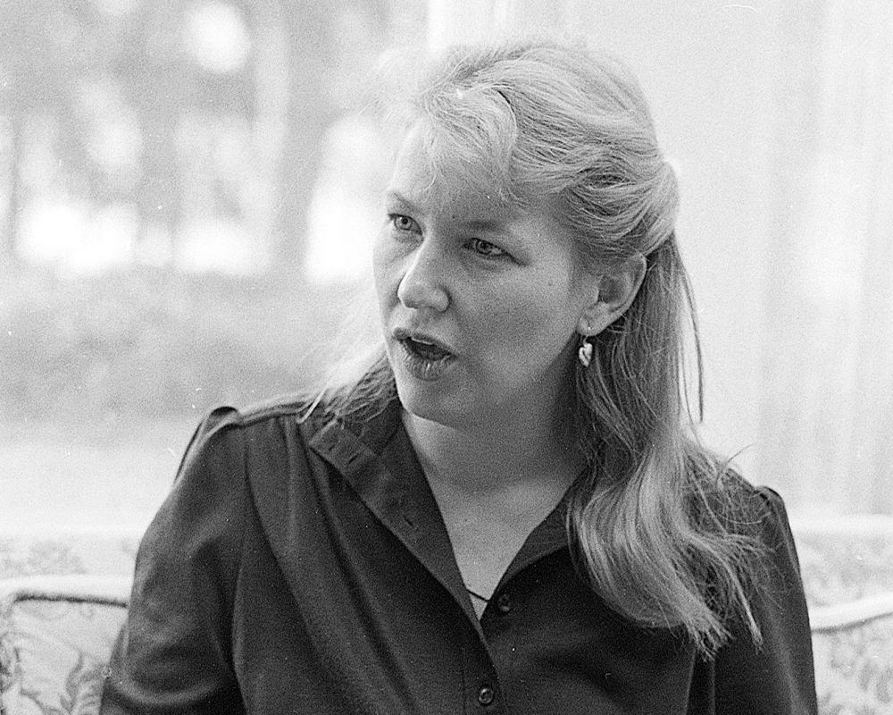 Annie Dillard, Pulitzer Prize-Winning Author, Dies at 81