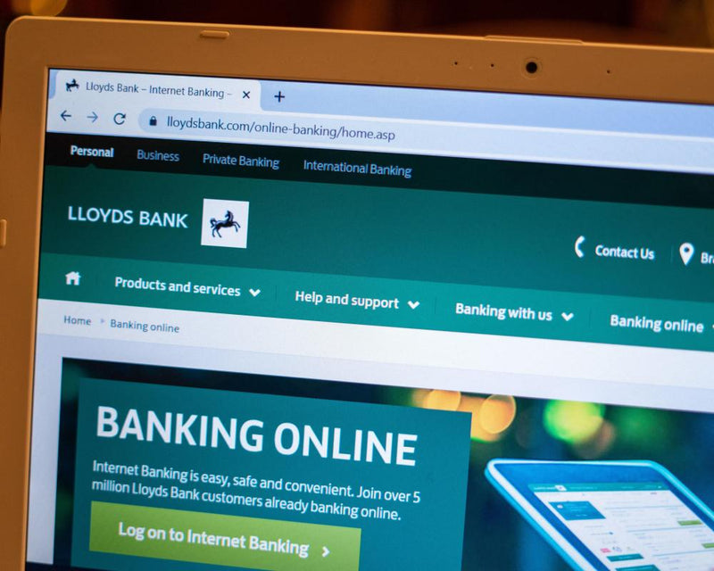 Lloyds Bank Holds Parish Church's £5,500 Hostage: How to Fight Back