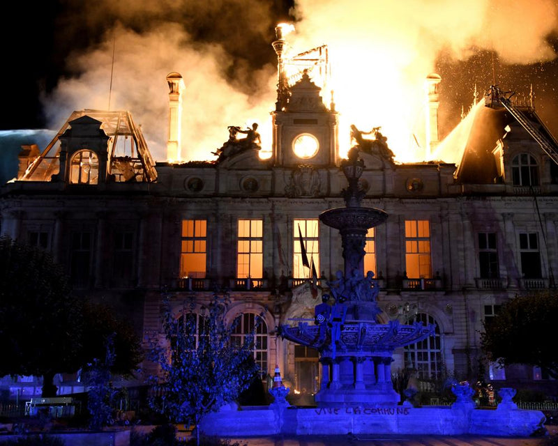 France's Weekend Chaos: What It Means for Macron's Government