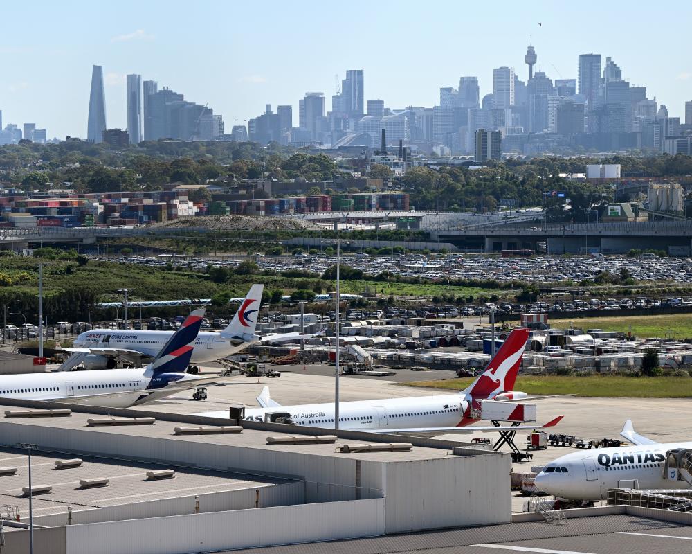 Sydney Airport Delays: Air Traffic Controller Shortage Crisis