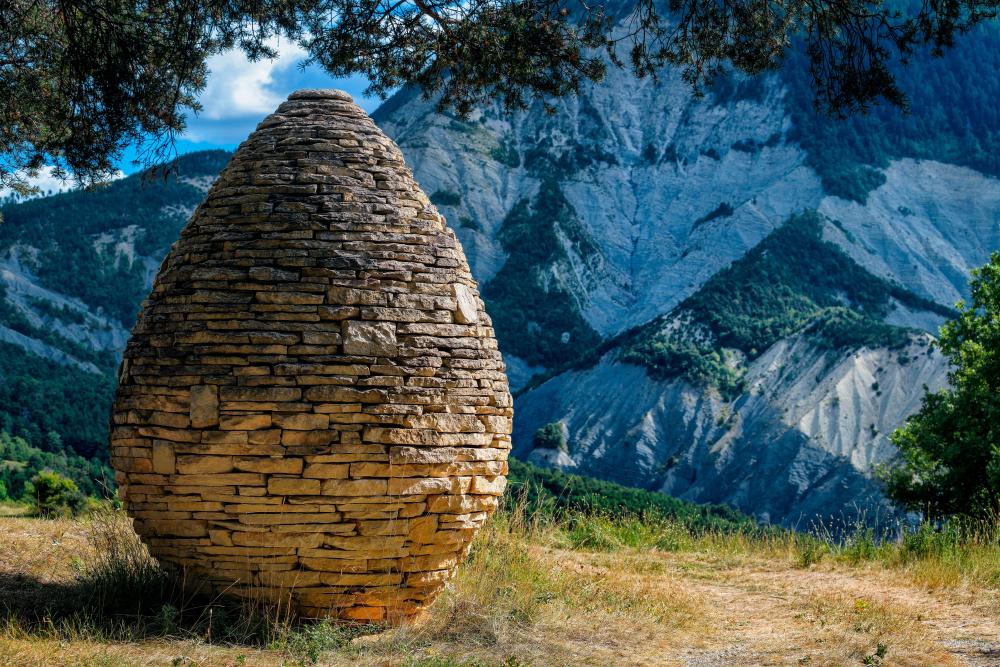 Andy Goldsworthy Art Trail: Epic Hiking in Haute-Provence