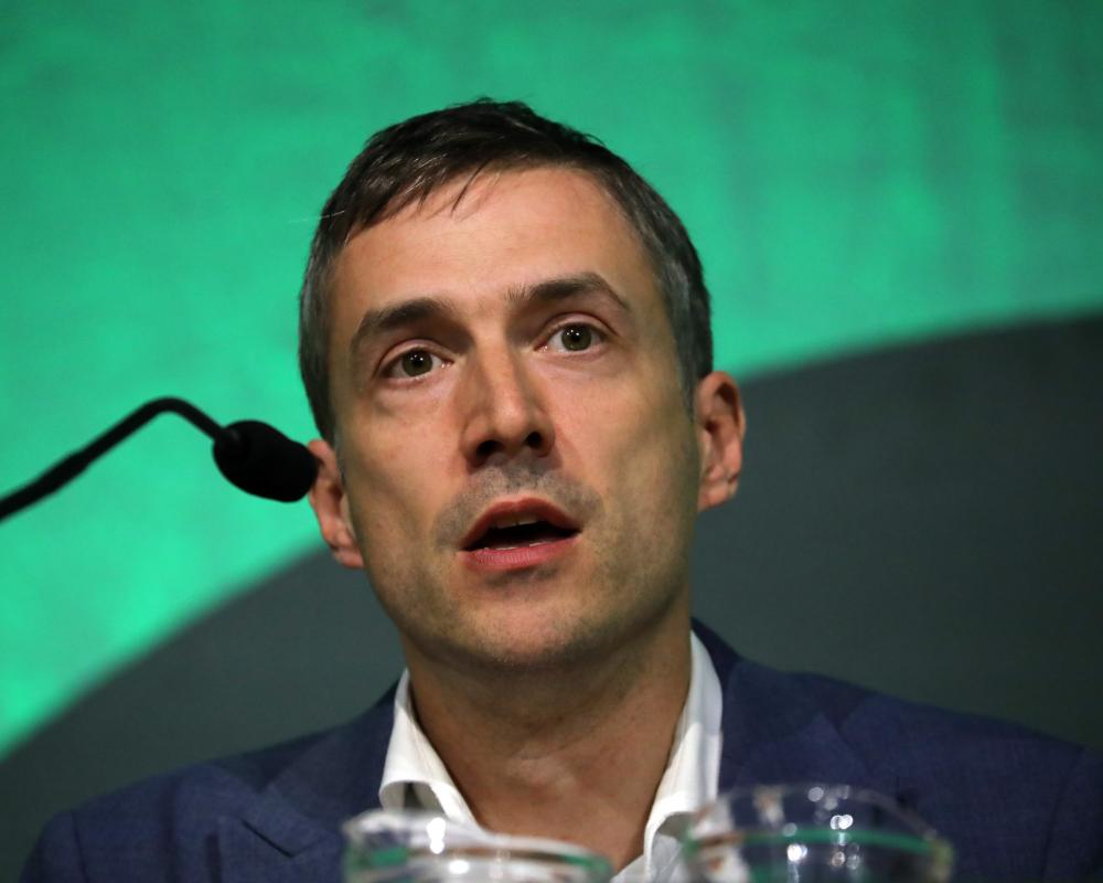 Ex-Greens Co-Leader Urges Councils to Reject Zionism Policy