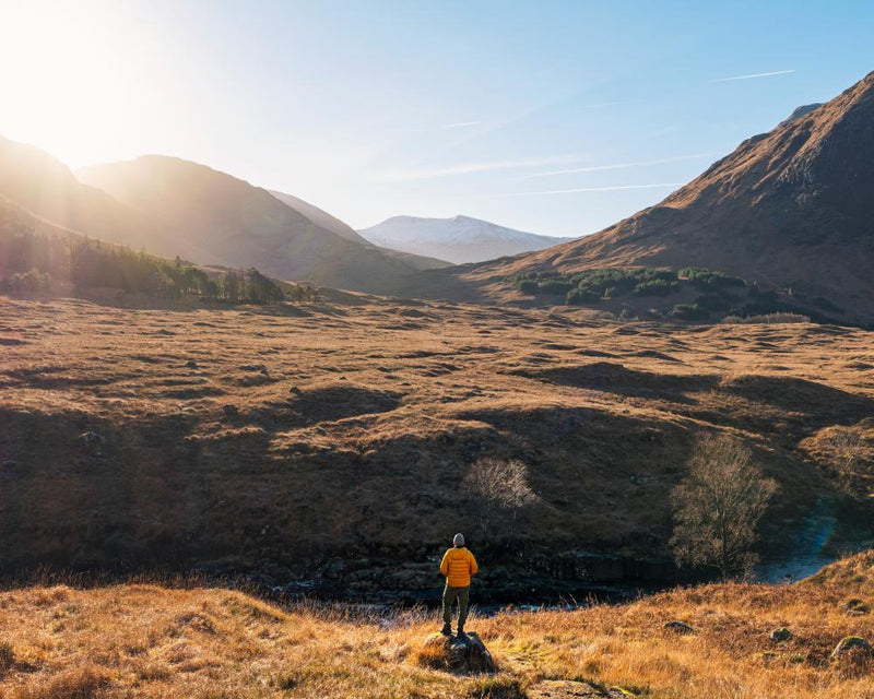 Scotland Wild Escapes: Off-Grid Adventures in Mountains and Lochs