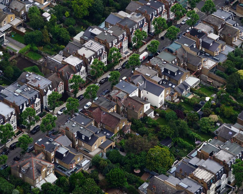 UK Government to Pay Higher Rents to Spread Asylum Accommodation