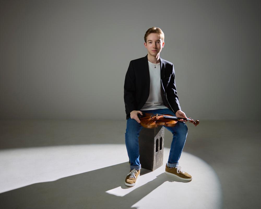 Jacques Forestier's Debut Album Song & Dance Review: Rhythmic Poise