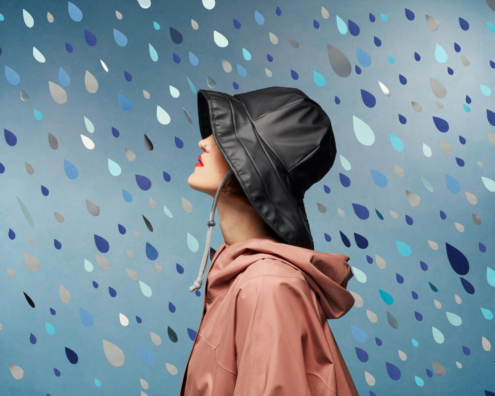 Rainy Day Fashion: What Insiders Wear in the Rain
