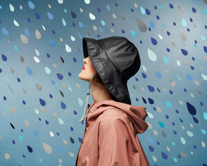 Rainy Day Fashion: What Insiders Wear in the Rain