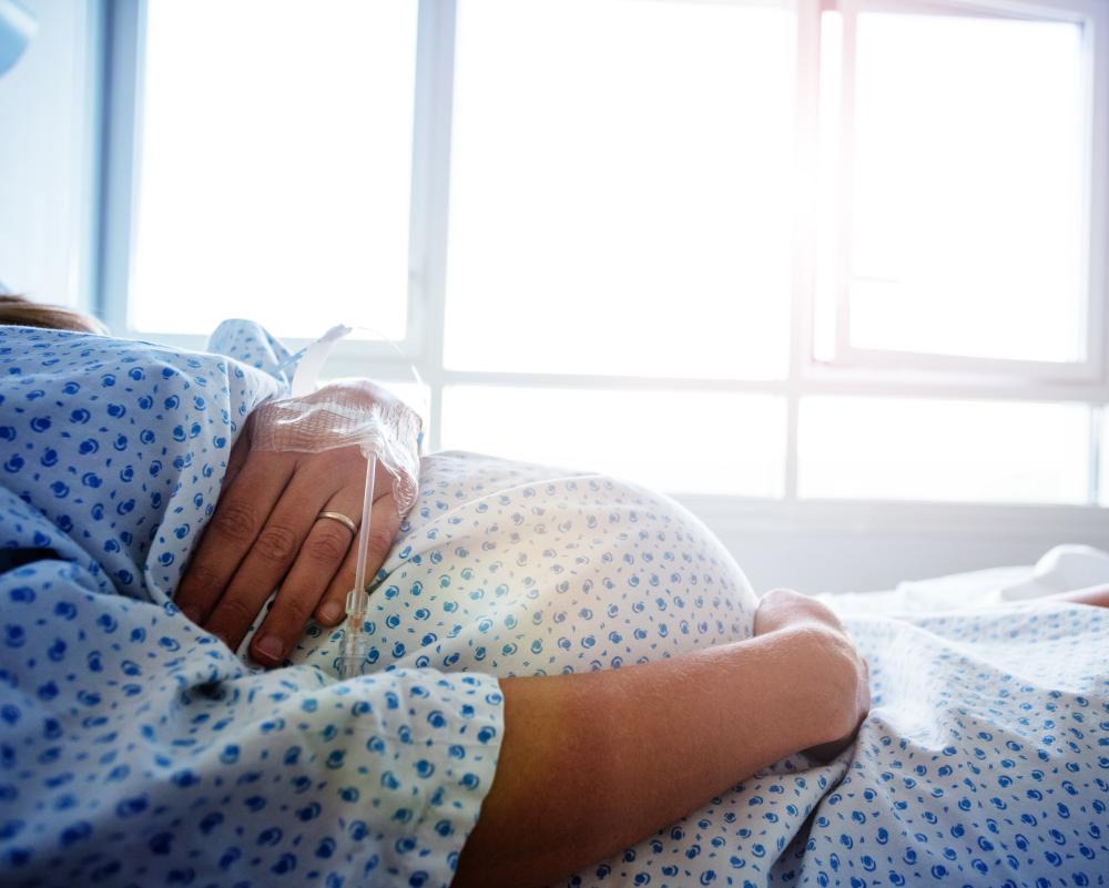 England Maternity Care Crisis: Up to 20 NHS Units Face Closure
