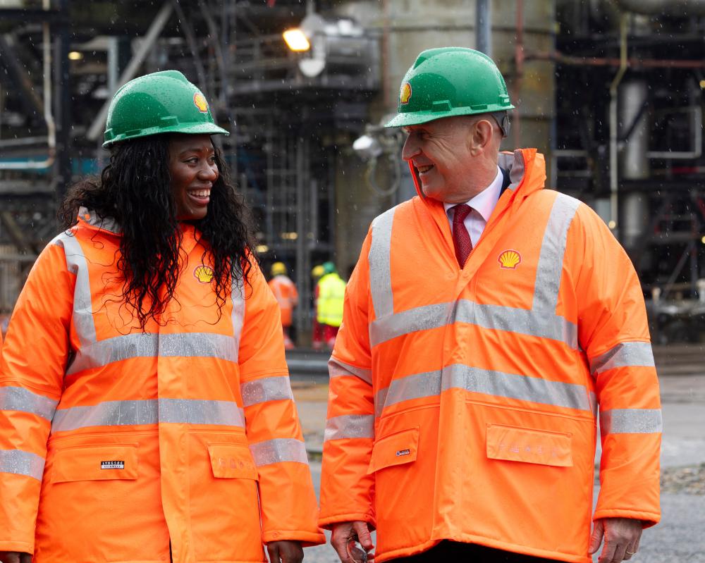 Cabinet Split Over Rosebank Oilfield Approval Decision