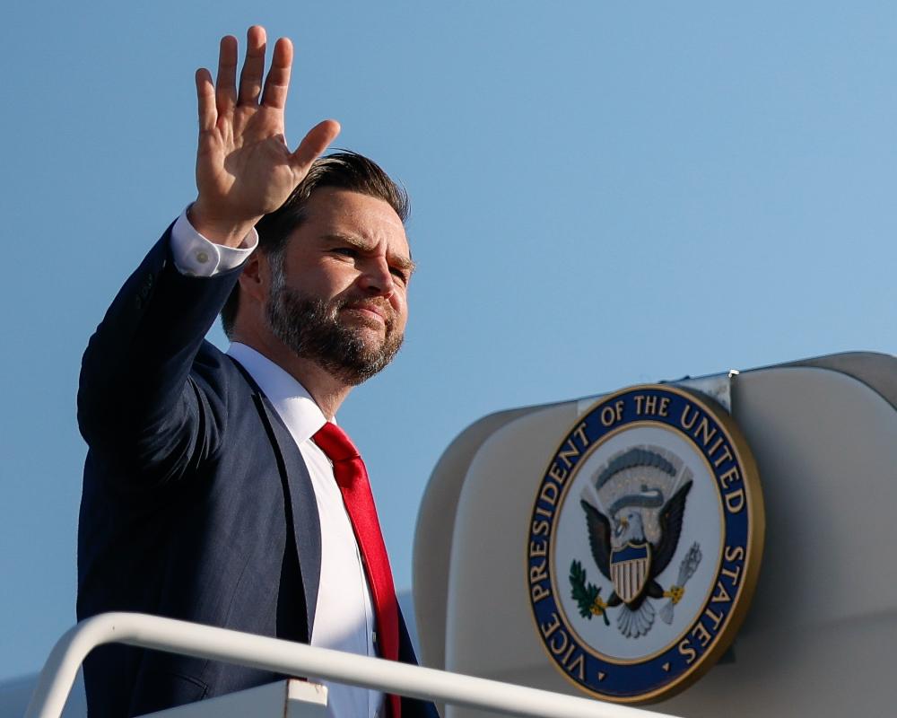 JD Vance Letter to Iran Offers Last Chance to Avert US Conflict