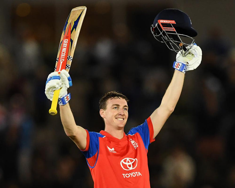 Harry Brook Century Leads England to Thrash Sri Lanka in T20