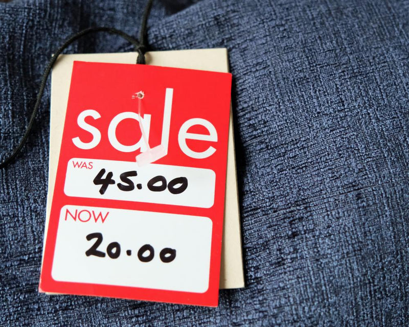 Retail Price Deception: How to Spot Fake Discounts