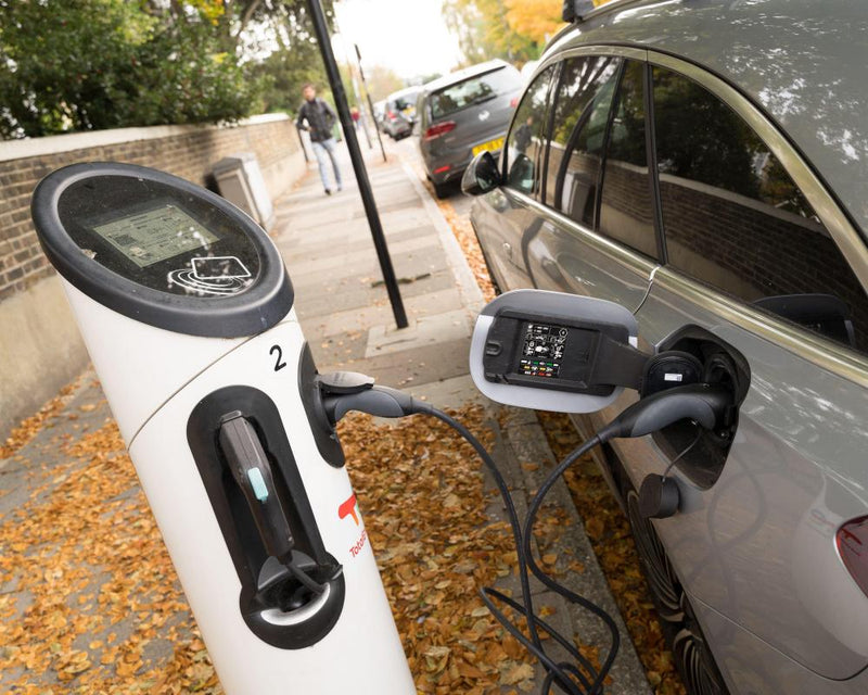 UK Plug-In Hybrids Can't Use Rapid Chargers: What Drivers Must Know