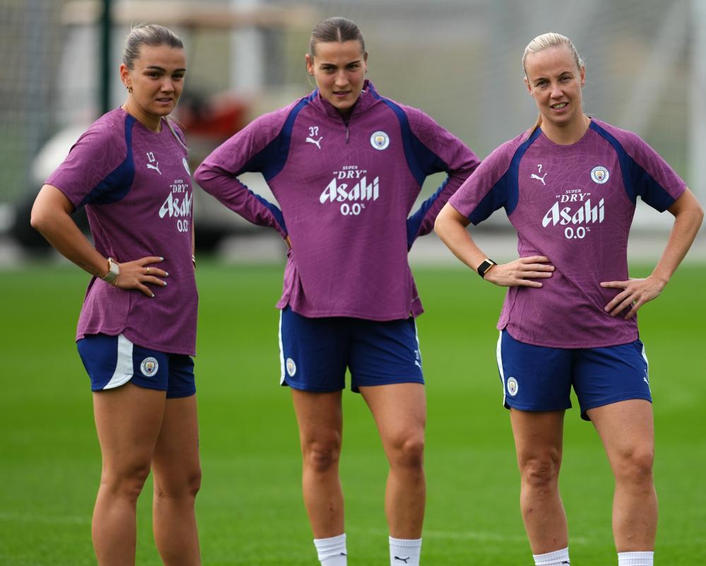 Bayern Munich vs Manchester City Women's Champions League Clash