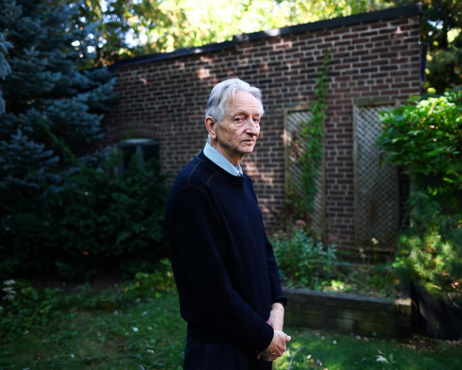 AI Godfather Geoffrey Hinton Warns Alien Beings Threaten Humanity