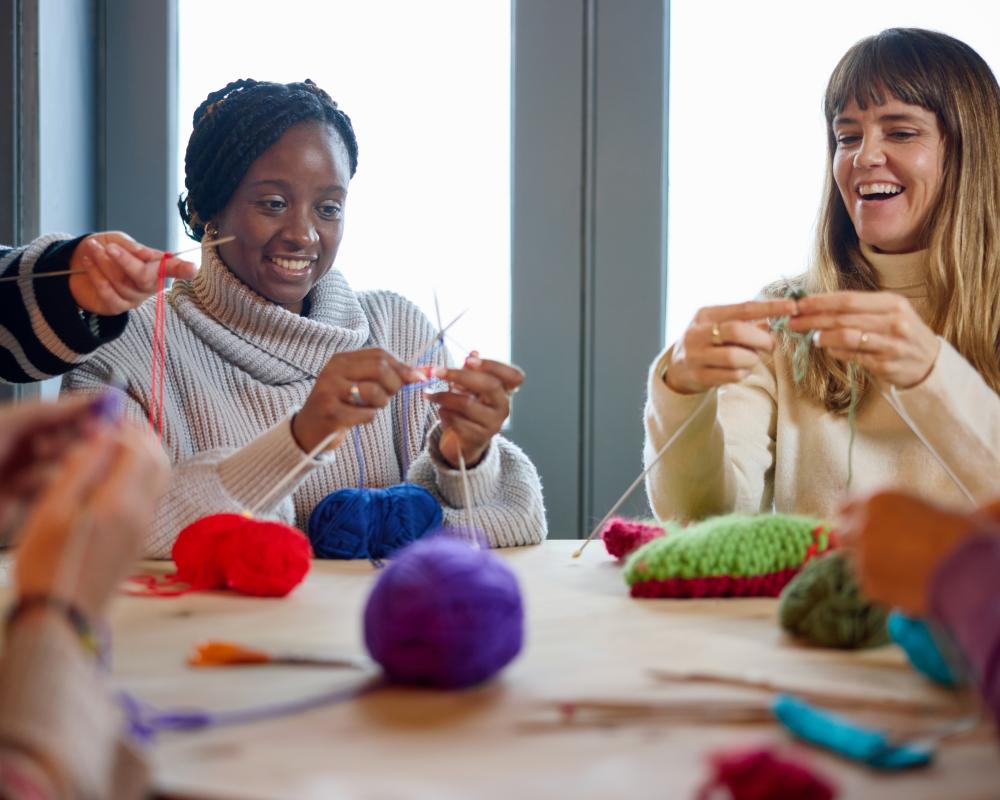 Adult Friendship Groups: How to Make New Friends as an Adult