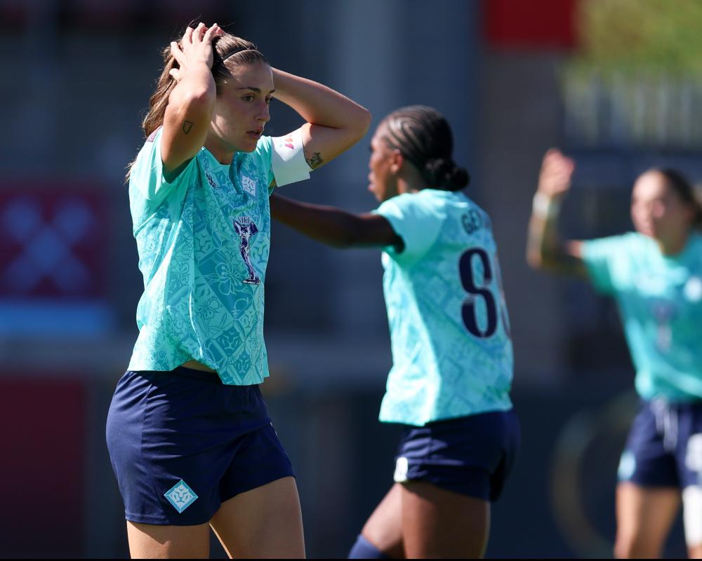 London City Lionesses Stumble in WSL Defeat at West Ham