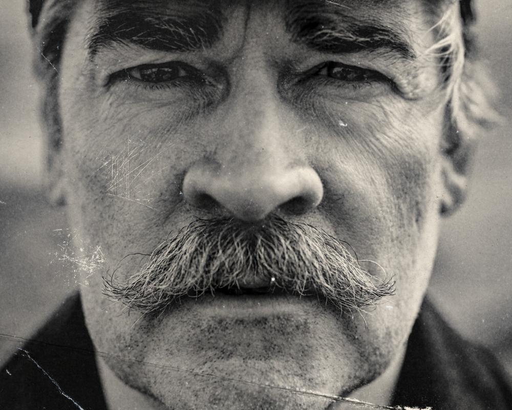 Adam Riches' The Captain Review: Victorian Hero's Extraordinary Glory