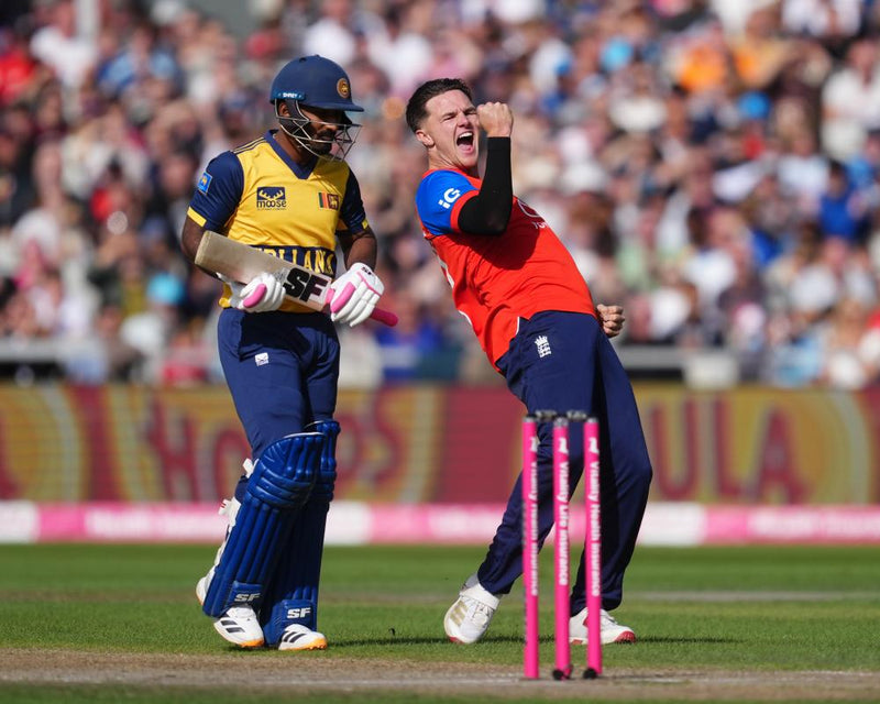 England v Sri Lanka Third T20: Live Cricket Match Updates