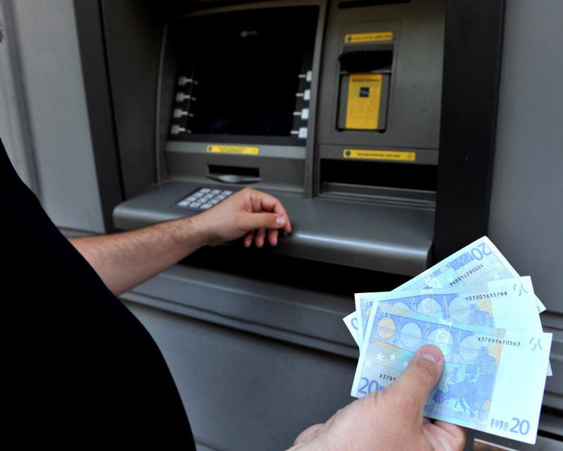 EU Cash Stocks Rise Amid War and Cyber-Attack Anxiety