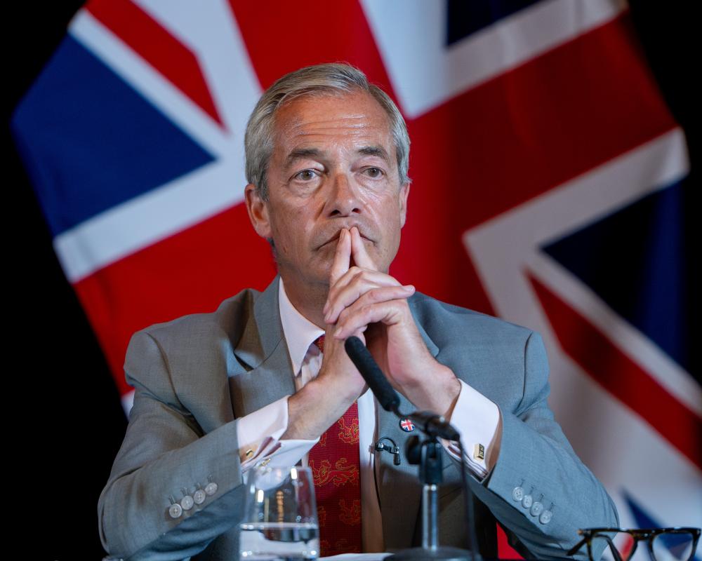 Farage Spends £10k in Clacton Byelection Against Count Binface