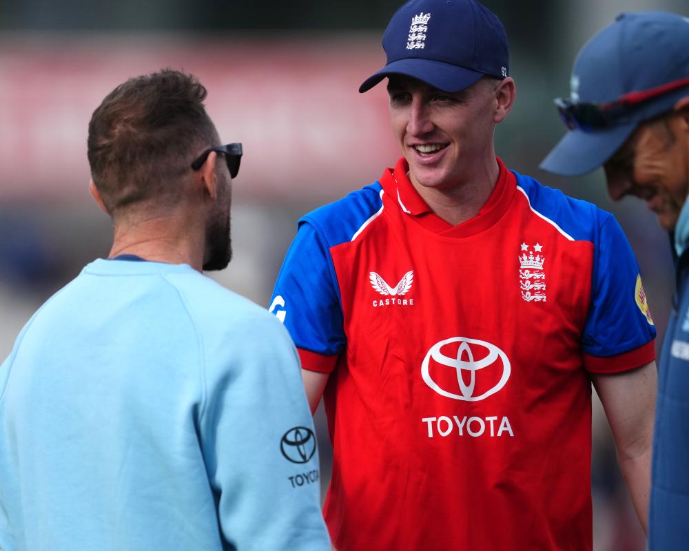 McCullum Hails Brook's Captaincy as England Top T20 World Rankings