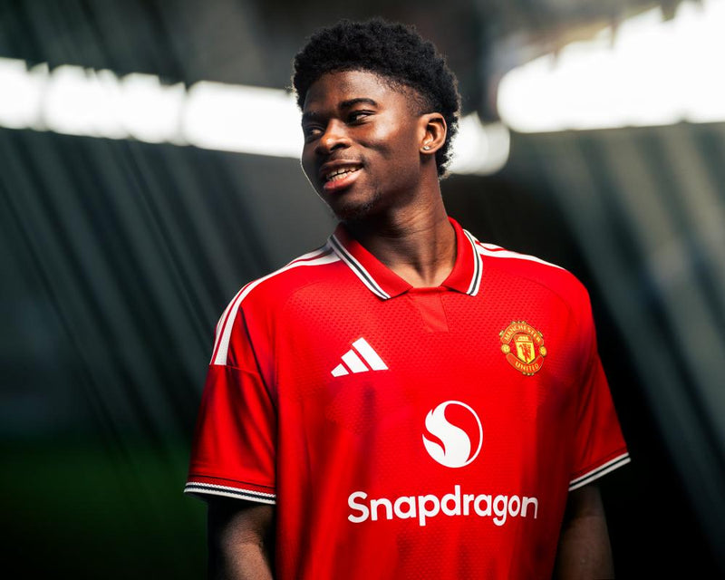 Manchester United Confirm Carlos Baleba Signing as Midfield Spend Hits