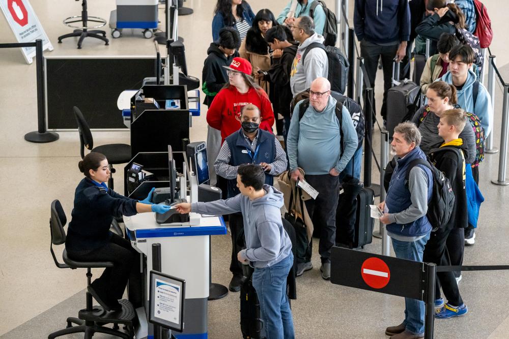 TSA Privatization Push Threatens Airport Security and Workers