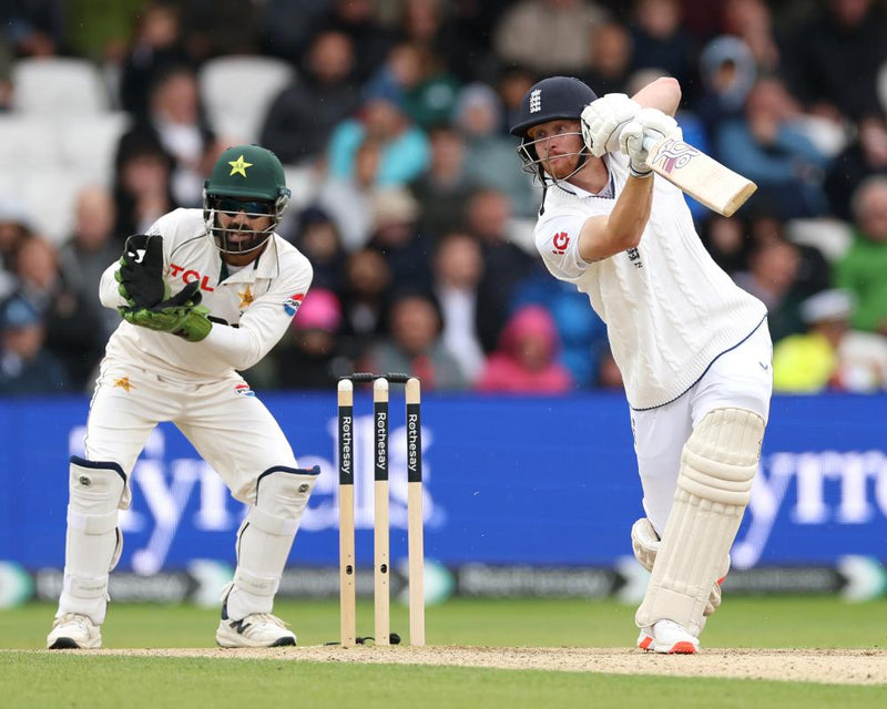 Jordan Cox Misses Century as England Take Big Lead Over Pakistan