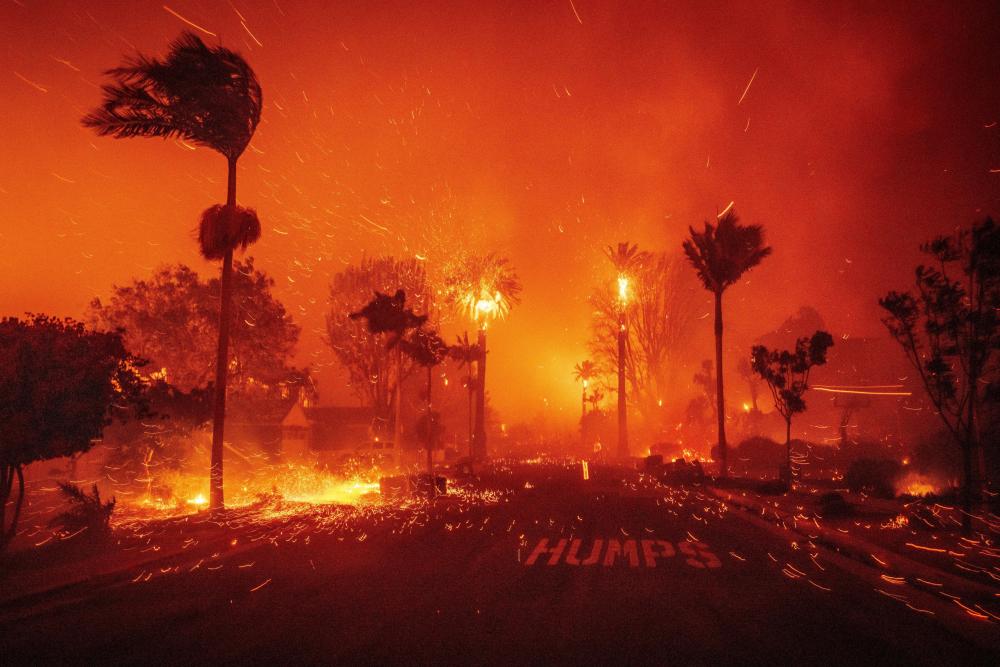 US Disaster Survivors Await $10 Billion in Federal Aid