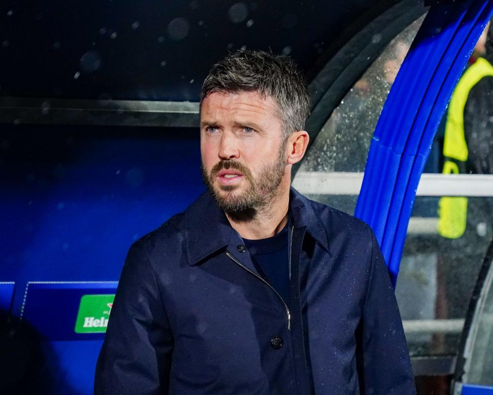 Wilcox Eyes Howe as Man Utd Manager If Carrick Is Sacked