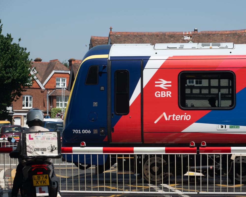 Rail Bosses Earn £3.5m as Roscos Face Public Ownership