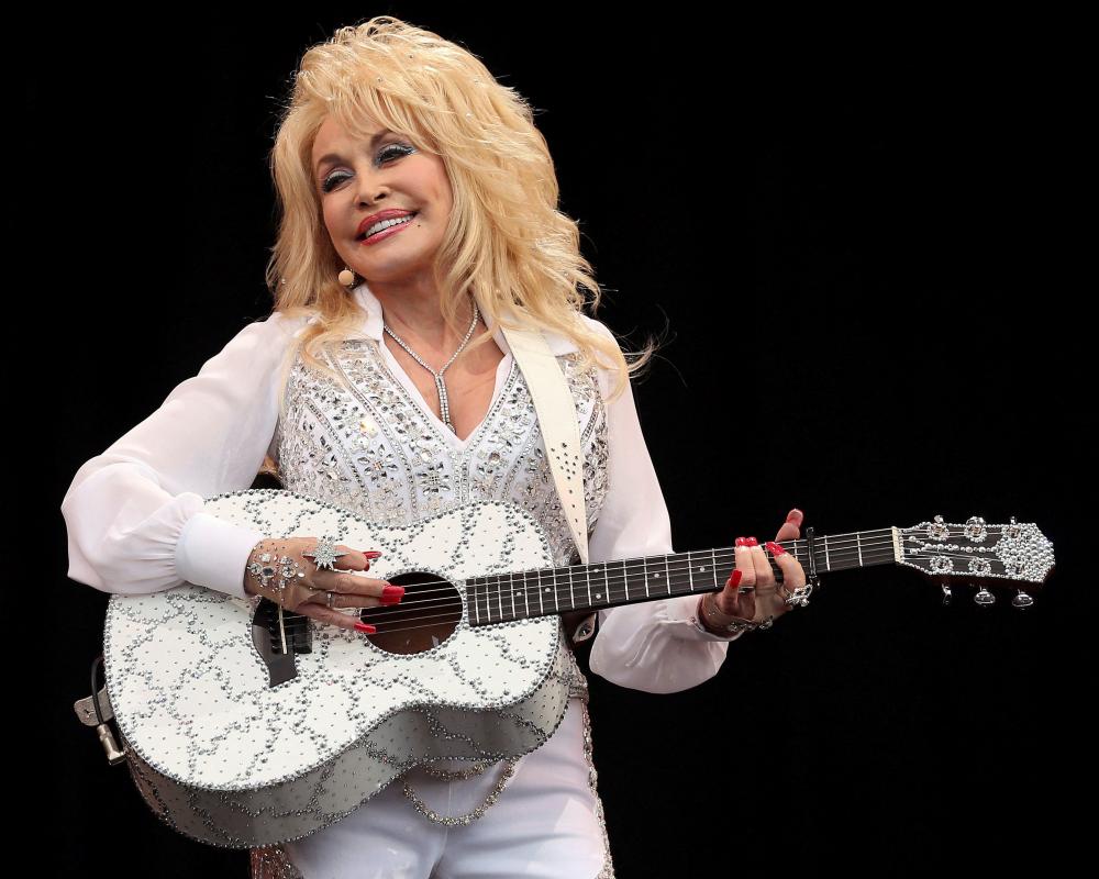 Dolly Parton's Legacy: A Lesson for Wealth Hoarders