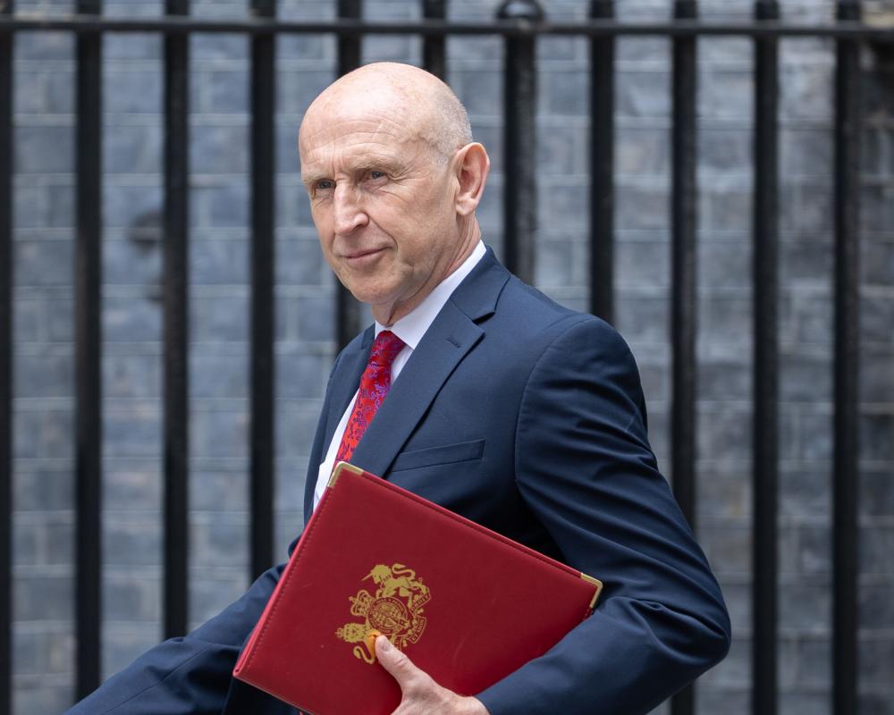 Chancellor Backs Entrepreneurs as Budget Priority Amid Business