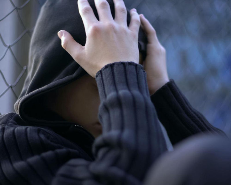 Youth Loneliness Soars: No Close Friends Among Young in England
