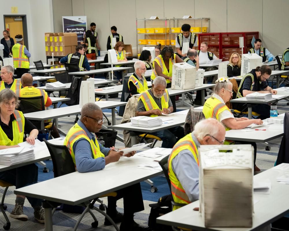 North Carolina Leads US Mail-In Ballot Rollout for Midterms