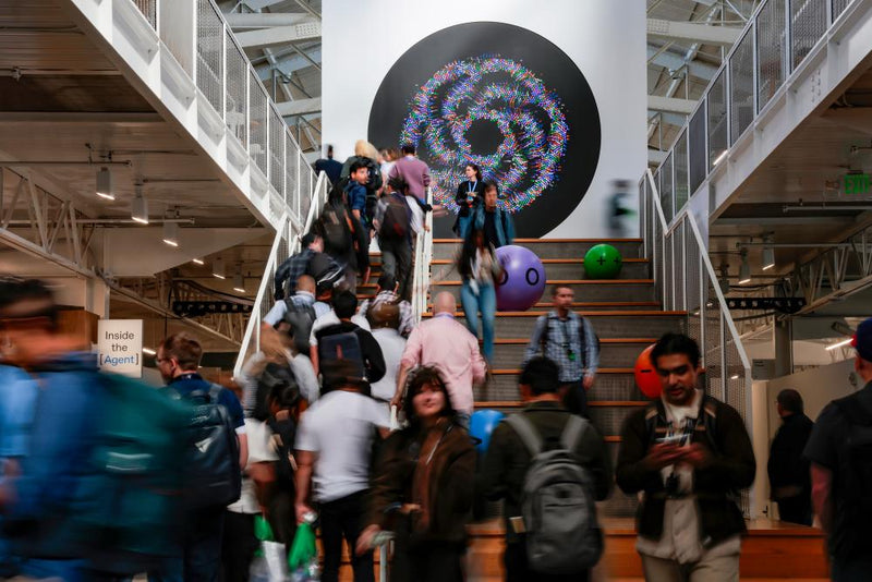 OpenAI Math Breakthrough Sparks Expert Concerns Over AI