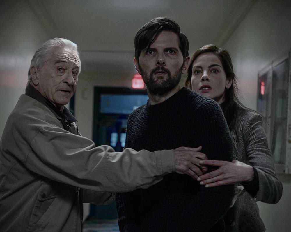 The Whisper Man Review: De Niro Sleepwalks Through Silly Thriller